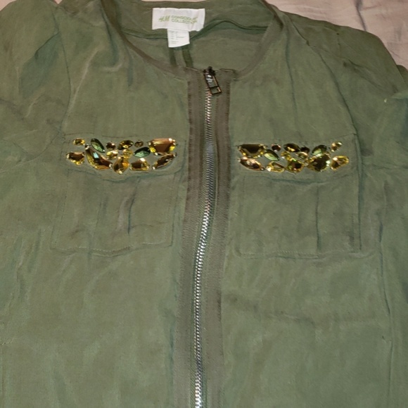 Green Jacket - Picture 4 of 5